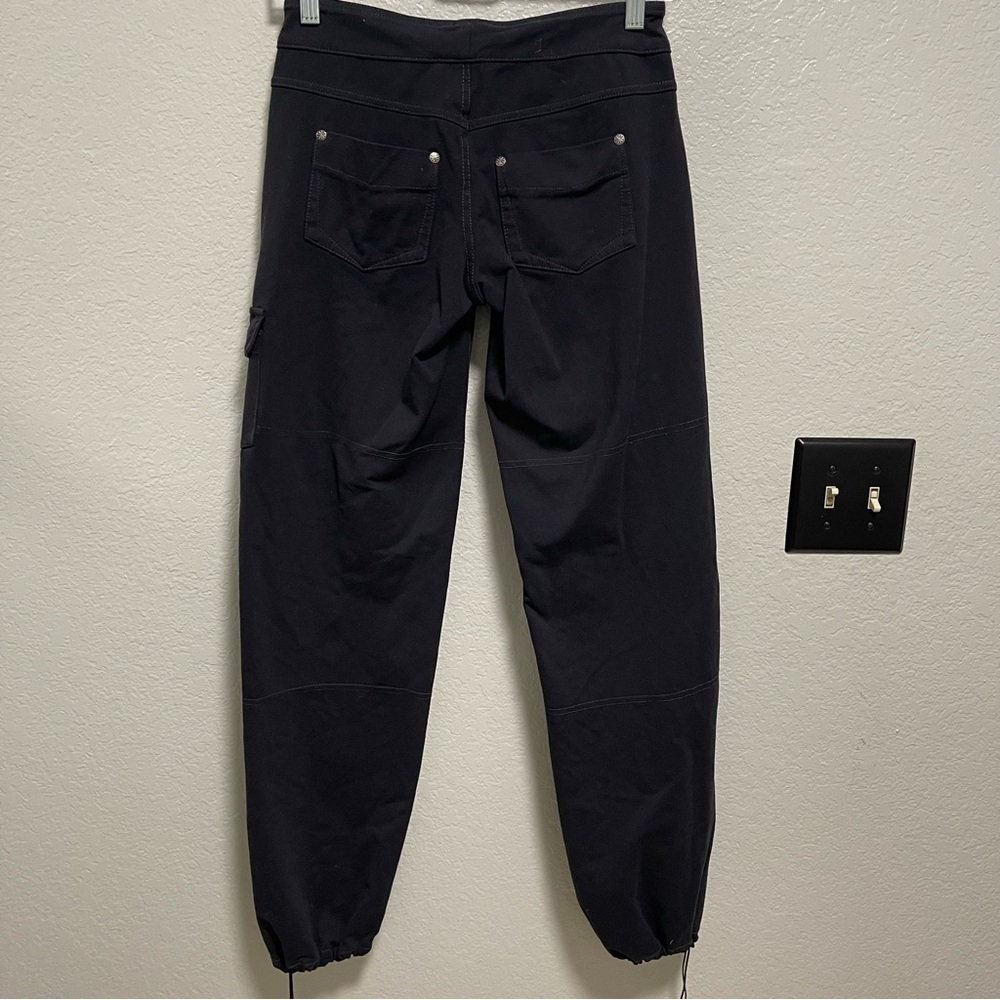 Athleta Black Bettona Boyfriend Pant Relaxed fit, Mid-rise, Relaxed Leg Size XXS - Picture 8 of 8